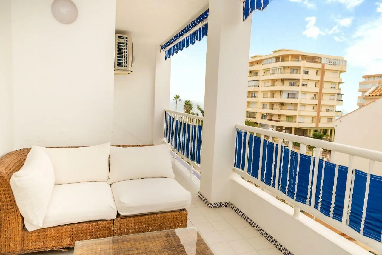 Well-Located 3Bdr Apartment In Fuengirola Spain